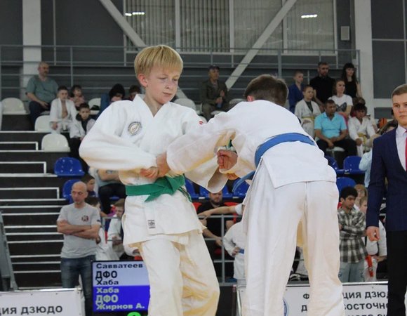 img-1